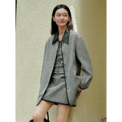 太平鸟 花灰PU包边大衣太平鸟女装年冬季