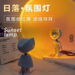 QIFAN 太空机器人落日夕阳网红投影灯氛围拍照小夜灯卧室睡眠床头情趣灯