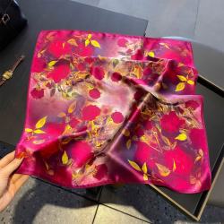 FOURDATRY 2026春季新款经典百搭薄款玫瑰印花丝巾女桑蚕丝装饰领巾披肩