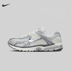 NIKE 拼接做旧复古板鞋 男款 休闲运动鞋