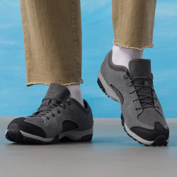 Columbia 26春夏新品 哥伦比亚 户外男鞋牛皮透气轻便防滑登山徒步鞋