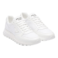 PRADA PRAX 01 再生尼龙亮面皮革运动鞋 白色 42.5