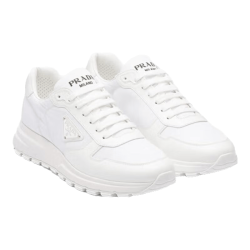 PRADA PRAX 01 再生尼龙亮面皮革运动鞋 白色 42.5