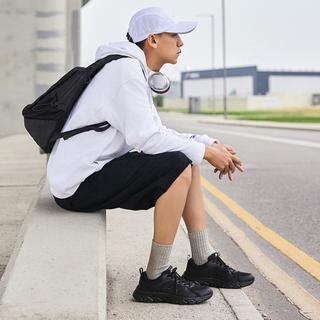 安踏 软底缓震防泼水 男士跑鞋