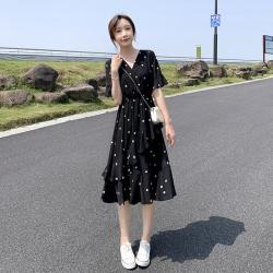 子容 V领连衣裙女夏季设计感荷叶袖收腰显瘦洋气波点不规则A字中长裙