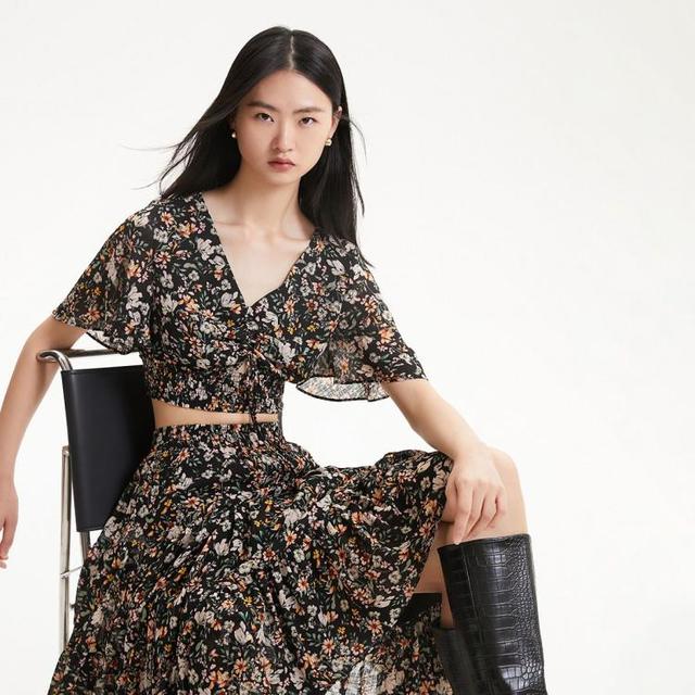 VERO MODA 美拉德专柜短款v领抽绳印花上衣女气质百搭时尚职场