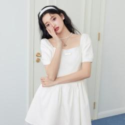 乐町 蕾丝拼接百褶牛仔连衣裙