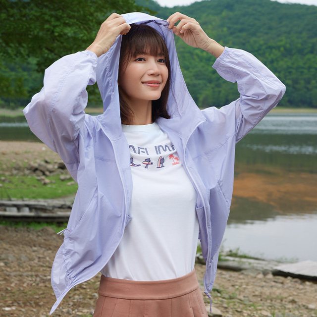 乐飞叶 女款防晒外套 LFJA5BP67
