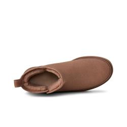 UGG 经典迷你短靴