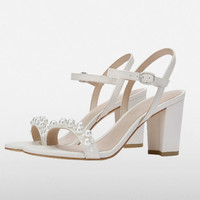 移动端：STUART WEITZMAN SW GOLDIE 75 BLOCK SANDAL 粗高跟一字带凉鞋女