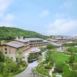 嘉兴开元森泊度假酒店1晚+三人自助早餐+双园任选门票3张+屹奇旅拍+首日欢迎水果+minibar+森泊逛逛指南折扣...