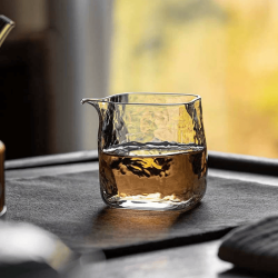 朗特乐 日式透明四方锤纹玻璃公道杯 300ml
