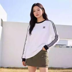 adidas 三叶草 春秋款长袖T恤大童装上衣休闲时尚舒适跑步健身训练儿童套头衫