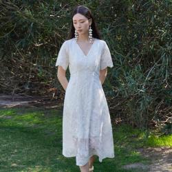 纳薇 商场同款25夏款重工刺绣连衣裙收腰显瘦仙美小白裙女
