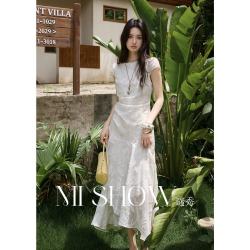 谜秀 剪花设计 女士连衣裙