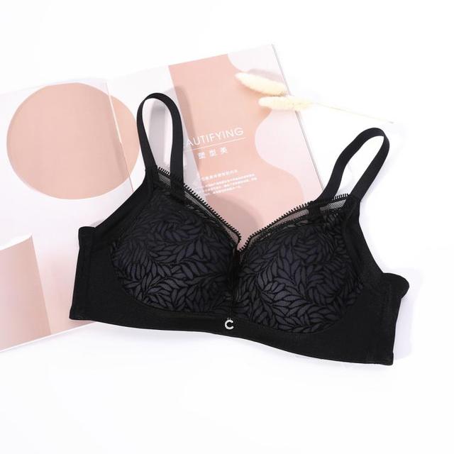 Comfit 小胸聚拢无钢圈蕾丝内衣女士收副乳下厚上薄款文胸