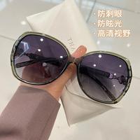 真享 墨镜女防紫外线高级感显脸小偏光太阳镜开车专用全框出游遮阳眼镜