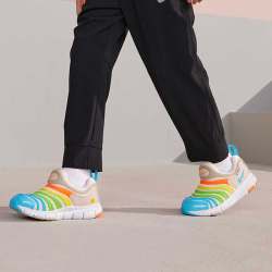 NIKE 小童DYNAMO FREE毛毛虫休闲舒适运动鞋FN8910-141