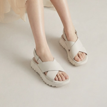 Clarks DashLite Wish 厚底松糕底罗马凉鞋 白色