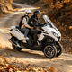 标致 METROPOLIS 400cc 倒三轮摩托车