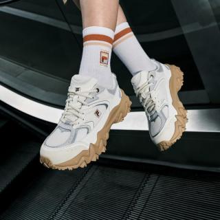 FILA 欧客漫2S 女士时尚休闲鞋 厚底轻弹舒适老爹鞋