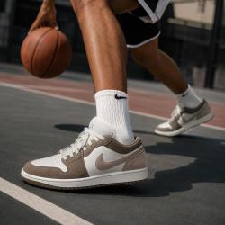 AIR JORDAN 1 LOW 低帮 男子篮球鞋