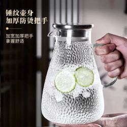 青苹果 玻璃锤纹直筒壶 1.8L