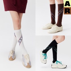 Almond Rocks Leisure Club 女士复古运动袜 261A024