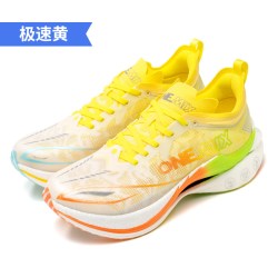 玩觅 女款跑步鞋 24652