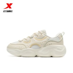 特步 爪爪鞋 女款休闲运动鞋 975318320006