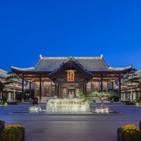 移动端：即墨古城君澜度假酒店1晚+双人下午茶1份+奎明楼鸣钟祈福5折优惠+1847餐厅双人下午茶优惠券+润SPA折扣券1张