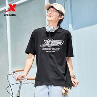 特步 轻薄透气 运动T恤