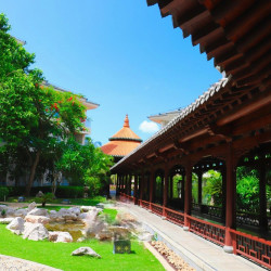 三亚亚龙湾雅高美爵酒店2晚+亚龙湾海底世界优惠权益（非门票）+漫途旅拍+儿童乐园+免税店礼遇+cdf三亚国际免税城...