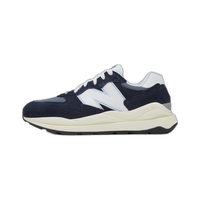 New Balance M5740CD 复古休闲运动鞋 藏青色