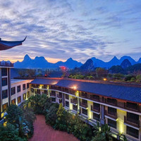 移动端：桂林大公馆酒店1晚+罗曼诗餐厅尊享餐饮9折优惠券+酒店轻旅拍+儿童乐园畅玩+桃花江休闲步道+锦鲤喂养+...