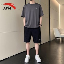 安踏 冰丝速干运动套装男2026夏季新款短袖短裤两件套休闲跑步衣服男装 男装灰(速干透气+斜插口袋)