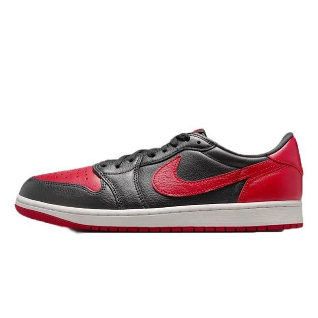 NIKE Jordan Air Jordan 1 男款篮球鞋 IW6276-001