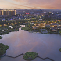 移动端:开封建业雅高铂尔曼酒店1晚+露华轩中餐双人餐+园区骑行+铂尔曼探索发现之旅