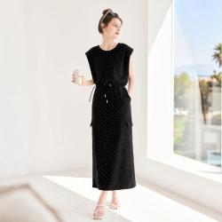 她池 时尚烫钻显瘦女士套装