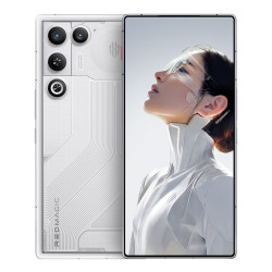 努比亚 Redmagic 红魔11AIR 骁龙8至尊版 星尘白 12GB+256GB 手机