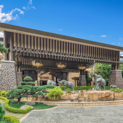广州长隆酒店2晚+3人3日无限畅玩3园套票+三人大马戏门票