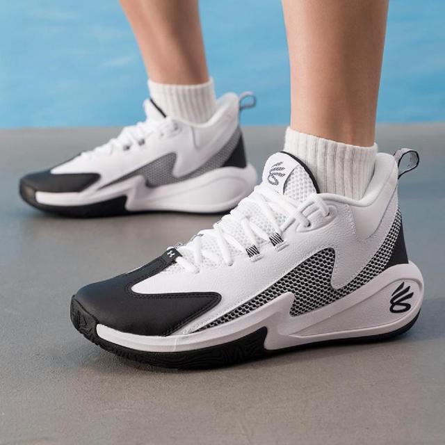 安德玛 CURRY 3Z5 男式篮球鞋 6000749