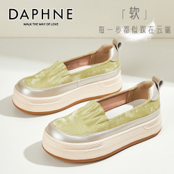 达芙妮 女士厚底板鞋 2026