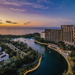 三亚艾迪逊酒店2晚+享精致生活旅拍一次+体验水上运动+提前5天预订享视房态升级房型+晋餐厅双人自助晚餐一次+大玩家...