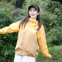 安踏 张雨霏同款水壳冲锋衣丨大地之壳硬壳单层外套女防风防水登山服 蜂蜡黄/影棕色-3 M(女165)