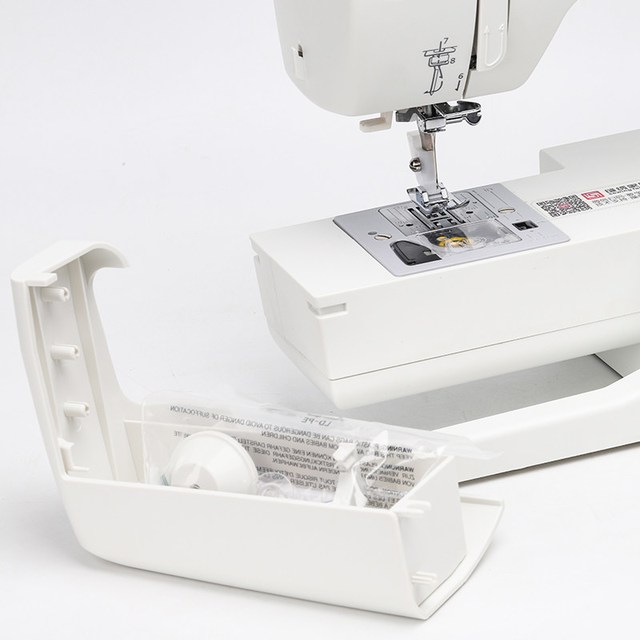 Butterfly 2219A/A19SE 家用电动多功能台式缝纫机 新款 19种线迹 自动穿线
