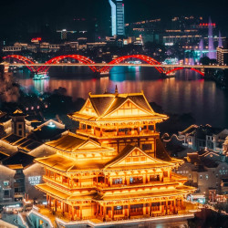 南疆酒店（柳州高铁站店）1晚+龙城阁合影旅拍