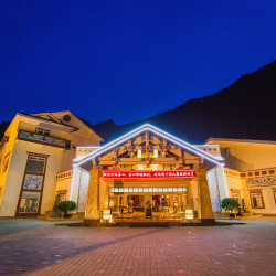 九寨度假村（九寨沟风景区店）2晚