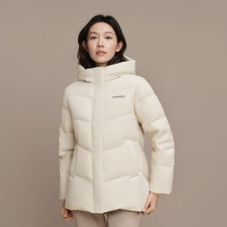 波司登 90绒 女士加厚保暖羽绒服