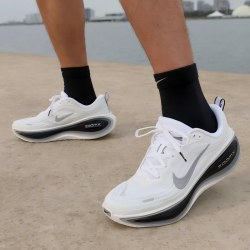 NIKE VOMERO PLUS RR 男款跑步鞋 II7181-102